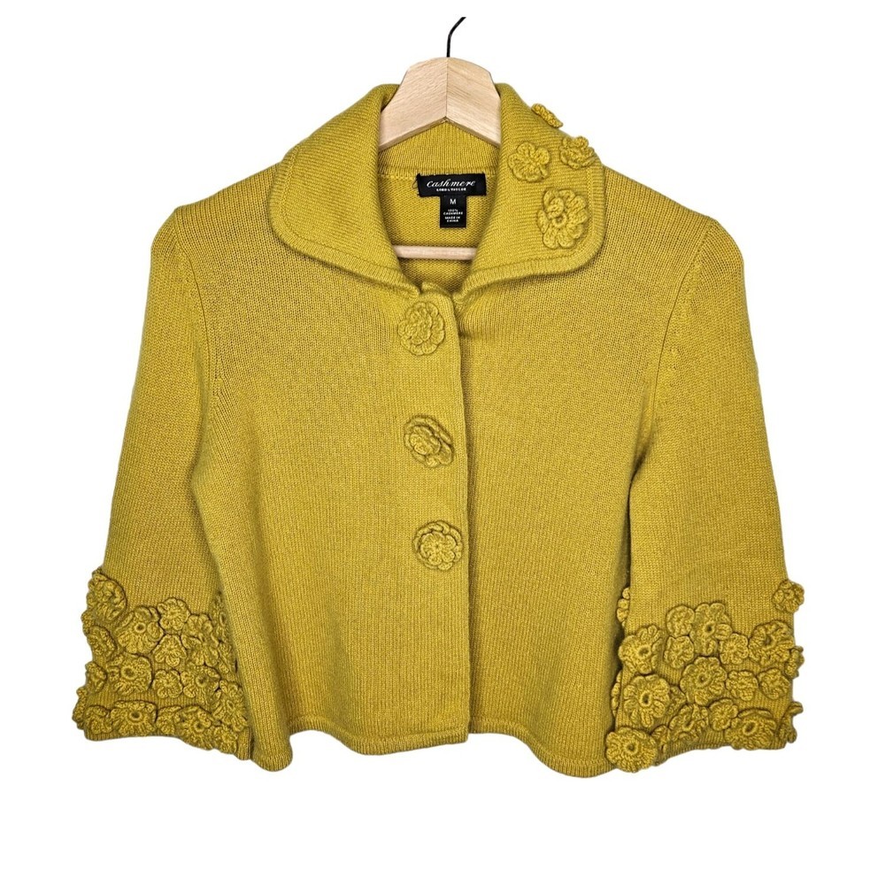 LORD & TAYLOR 100% Cashmere Cardigan Floral Appliques Rosettes Cropped - Picture 1 of 7